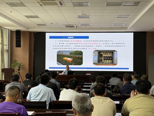 平湖市建设局举办“施工现场临时用电安全技术”培训讲座(图2)