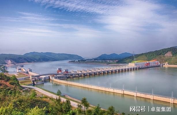 卓玺集团：市政公用工程施工总承包甲、乙级资质的承包工程范围