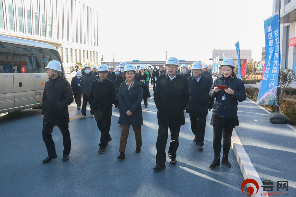山东省建筑安全生产管理和特种作业人员培训考核管理服务工作会议在日照召开(图2)