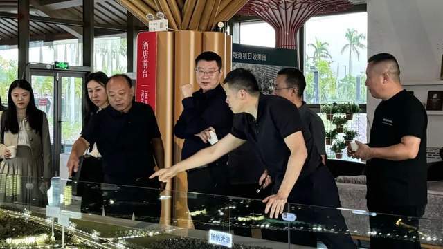 天津市政建设集团董事长郑宏到广西钦州项目调研指导工作