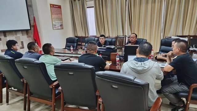 天津市政建设集团董事长郑宏到广西钦州项目调研指导工作(图2)