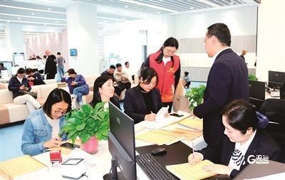 青岛市政公用报装改革经验推向全国