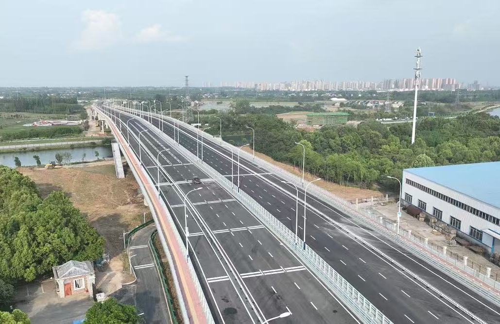 六安市单体最长、单跨最大市政桥梁建成通车