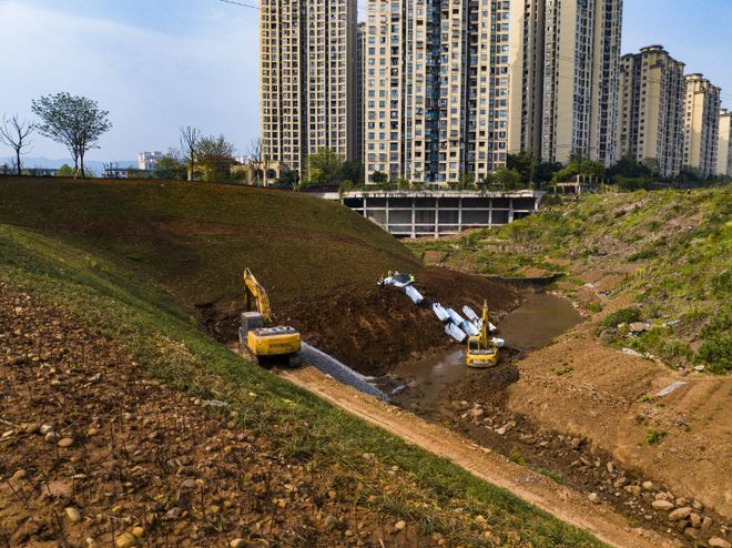 渝兴公司项目建设“不打烊”书写新时代城市建设的最美答卷