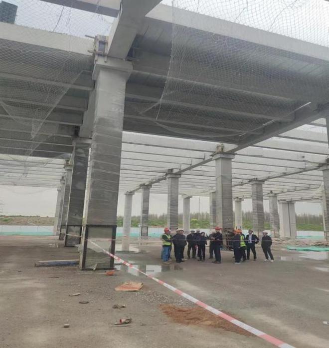 上海公布两起建筑工地典型生产安全事故均为高处坠落事故(图2)