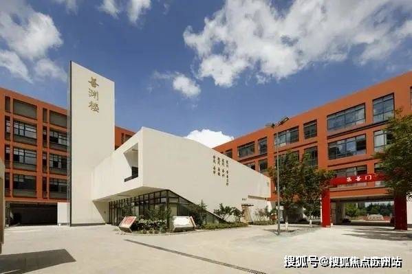 香逸铂悦(营销中心)首页网站-香逸铂悦销售中心(售楼处)-楼盘欢迎您-地址-价格-户型-小区环境-楼盘详情-交房时间-周边配套-售楼处电话(图5)