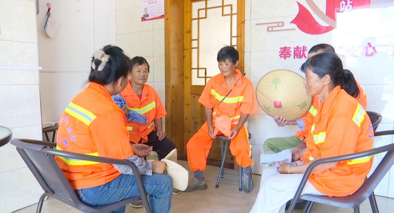 歙县：“清凉驿站”为高温下的劳动者撑起“遮阳伞”(图1)