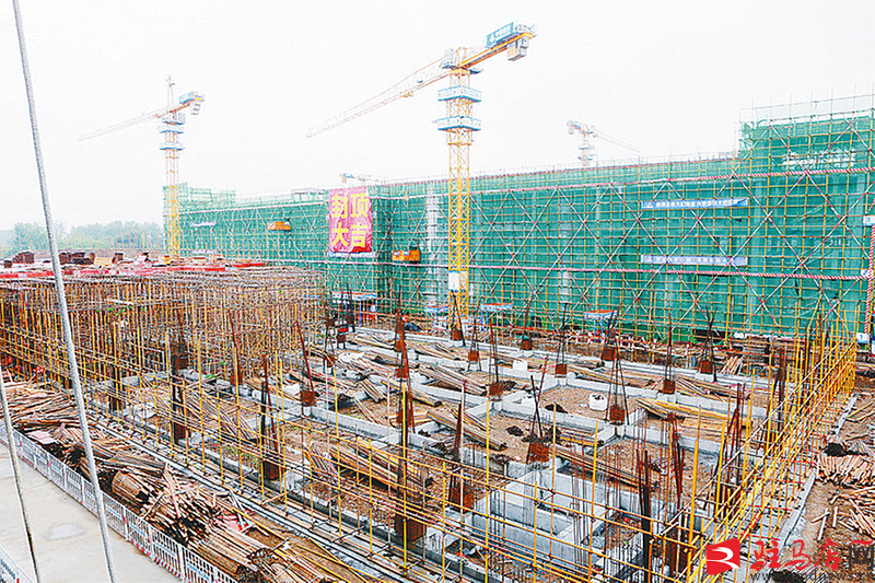 省重点项目、现代电子信息产业园项目加速施工掠影(图1)
