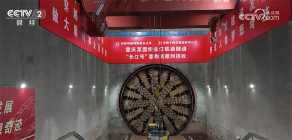 多地重点工程持续刷新“进度条”项目建设“热气腾腾”助力产业提质升级(图3)