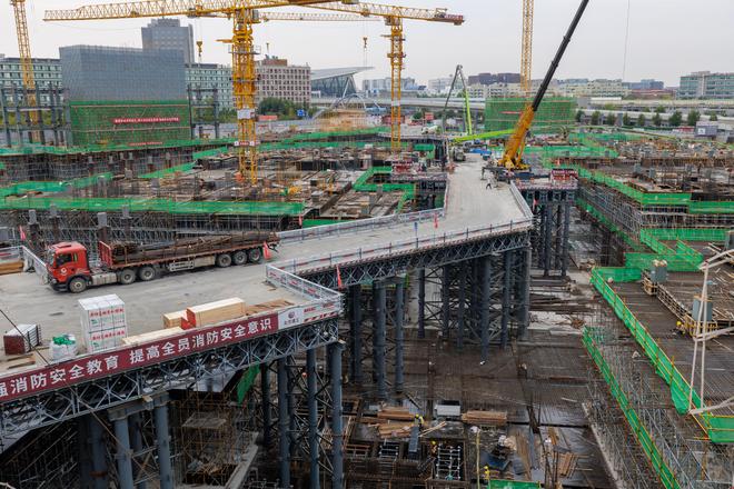 “超级钢栈桥”模式在北京大型商业综合体施工中首次亮相(图1)