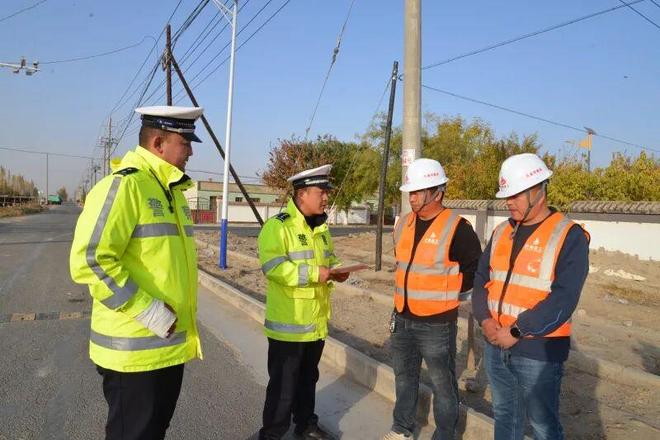 道路施工安全不松懈和硕公安交警约谈施工负责人及驾驶人并实施车辆专项检查(图7)