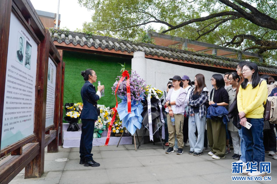 福州吴石故居17日将启动修缮并暂停开放市民赶在施工前前往纪念-新华网(图3)