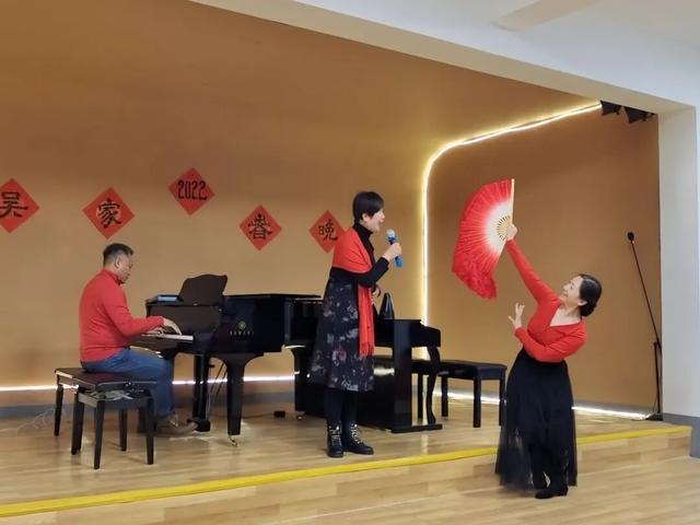 北京七姐妹连续46年自办家庭春晚比央视春晚早4年(图5)