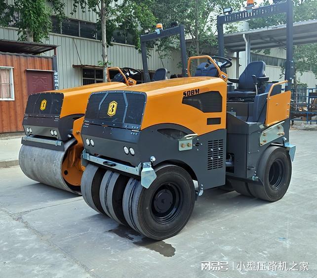 靠谱的小型压路机厂家实力盘点：市政工程与乡村道路建设选型参考(图2)