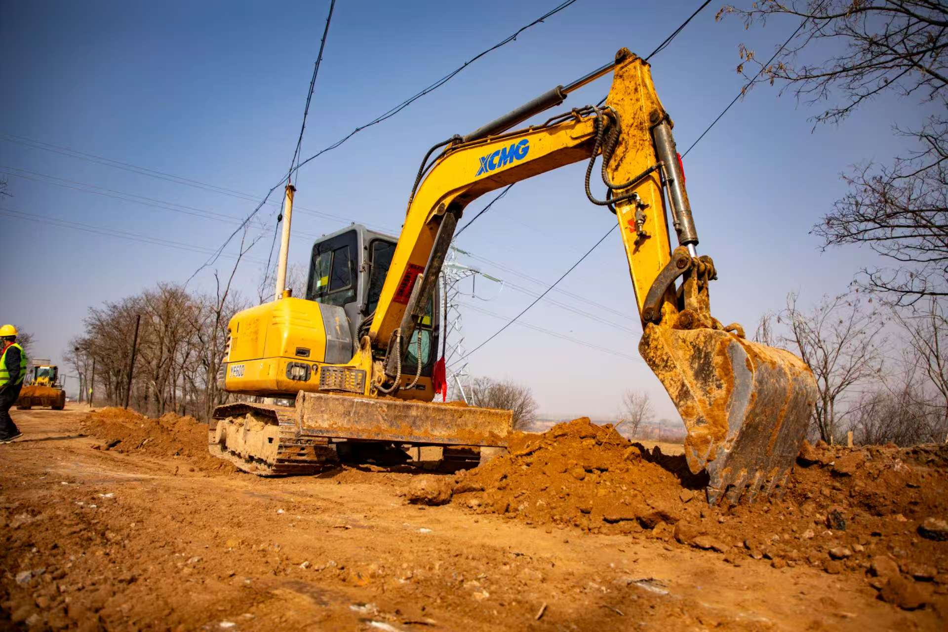 道路升级“加速度” 铺就民生“幸福路”