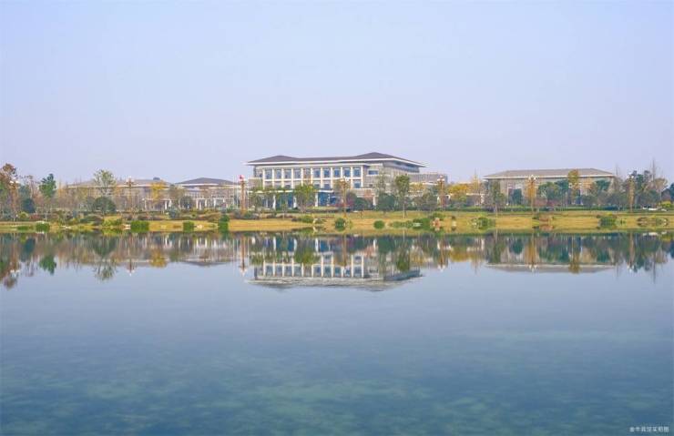 成都【中铁拾贰宸】售楼处电线㎡户型在售最新房价_优惠专线电话(图5)