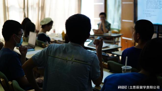 申昆士兰工程专业？这份材料清单解析能帮你圆留学梦(图1)